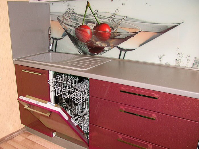 Какие бывают посудомоечные машины?